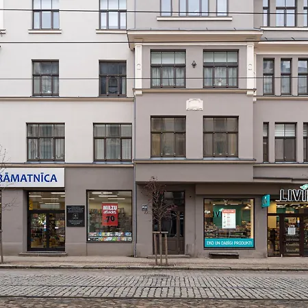 Apartman Elegant And Quiet Near Park With Elevator And Ac, 9 Min Walk To Old Town Riga